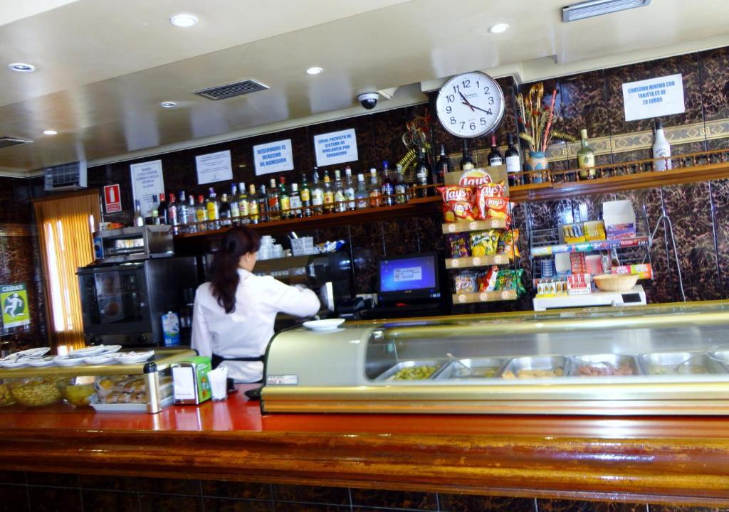 Hotel Can-Vic Guadalajara Extérieur photo